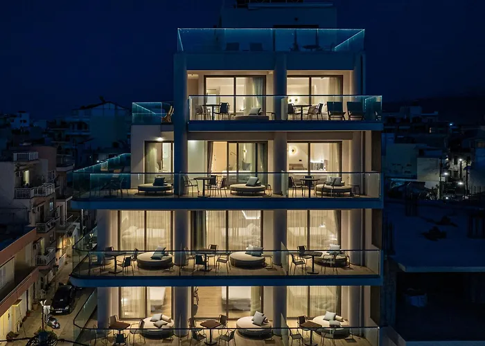 Edgewater Aparthotel 4*