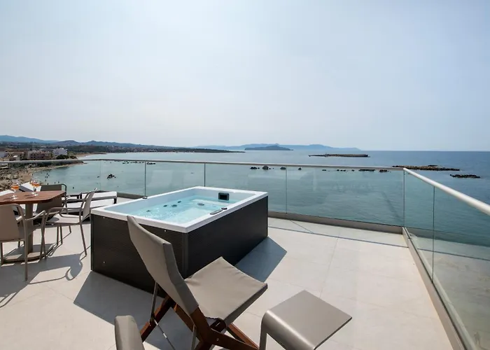 Aparthotel Edgewater 4*