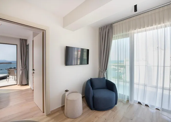 Edgewater 4* Chania (Crete)