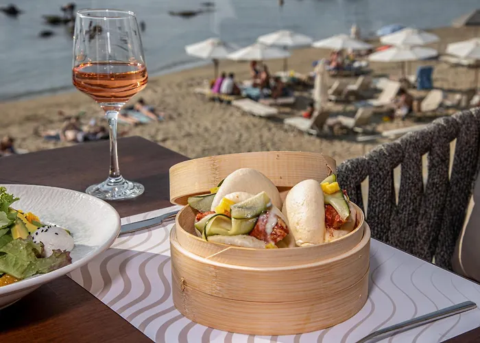 Aparthotel Edgewater 4*