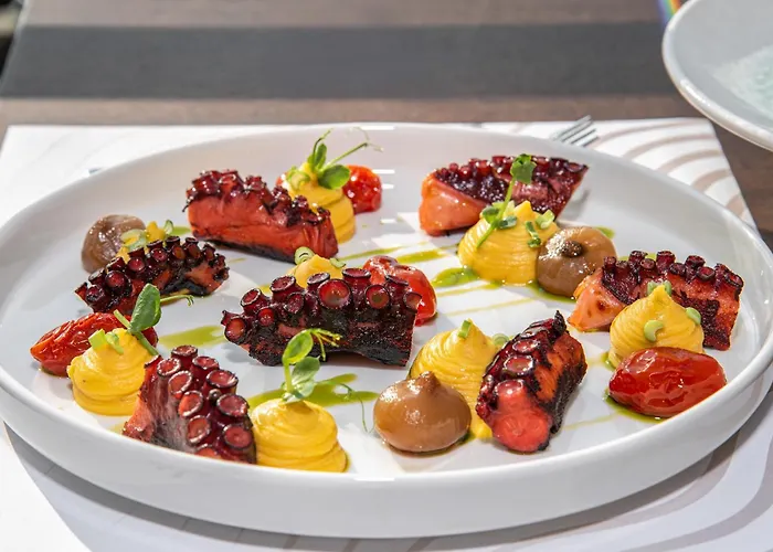 Edgewater アパートホテル *