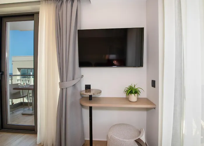 Edgewater Hotel apartamentowy *